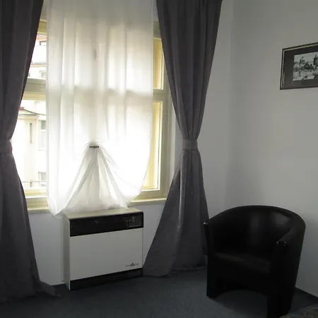 Mlynarska 4