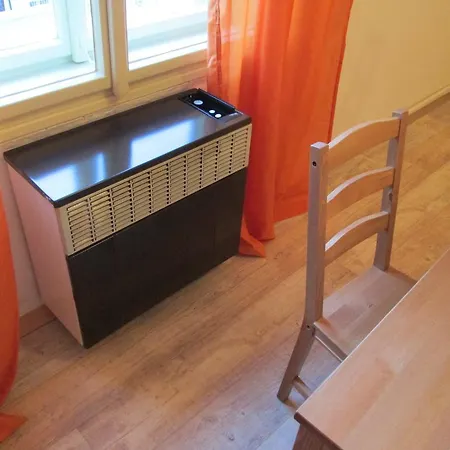 Apartman Mlynarska 4 *